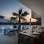 View Luxury - Sea View