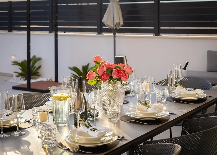 View Luxury - Sea View