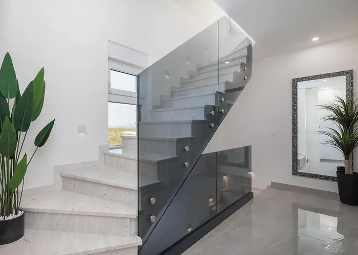 View Luxury - Sea View וודיצה