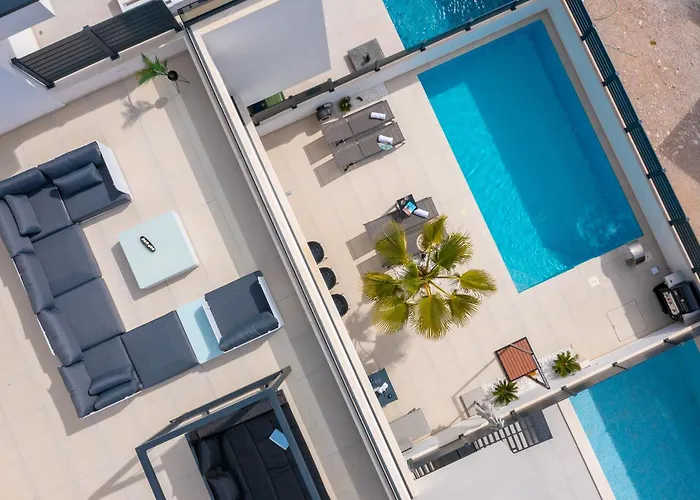 View Luxury - Sea View