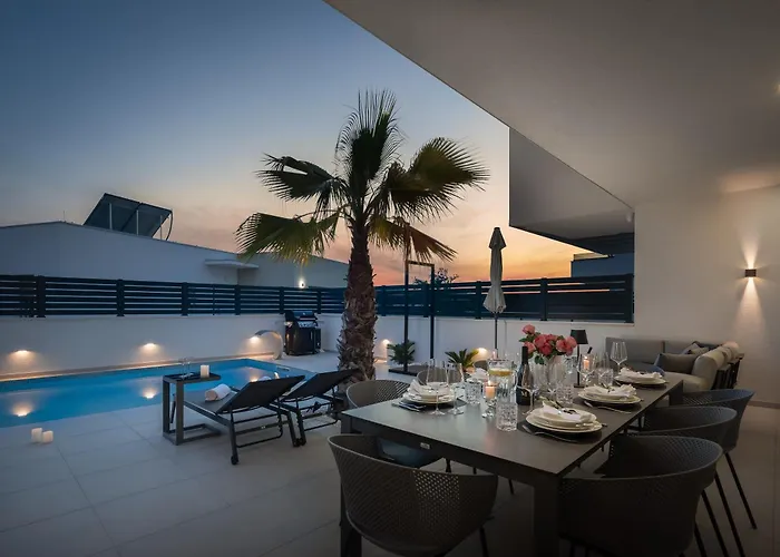 View Luxury - Sea View