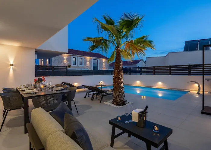 View Luxury - Sea View